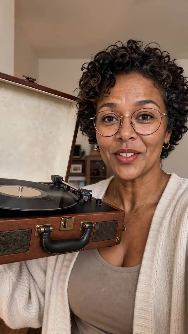 Record Player Review